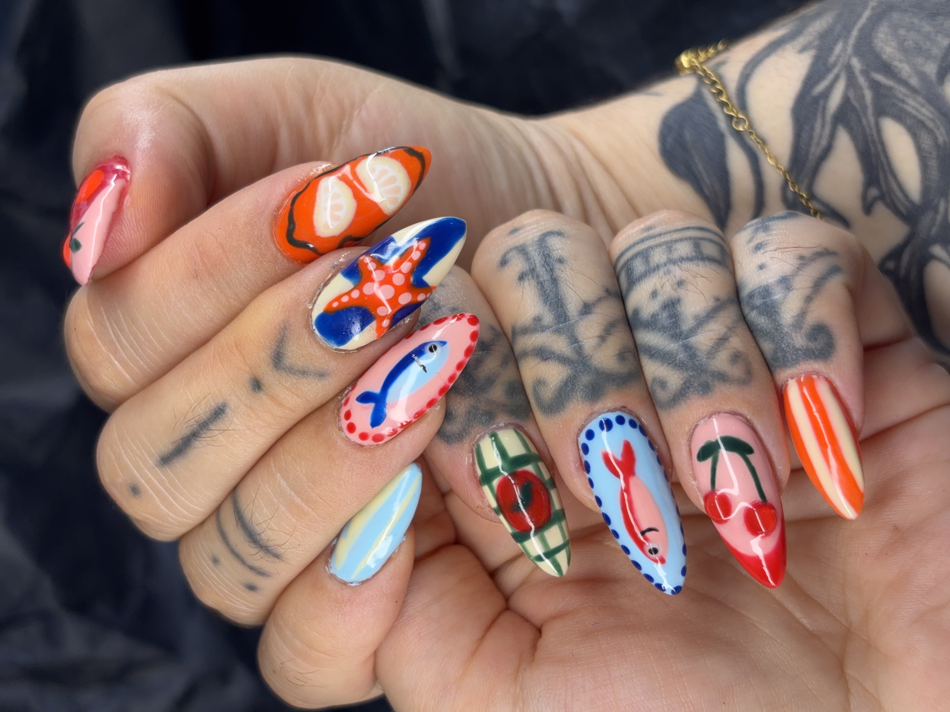 Prestation Nail art - plusieurs niveaux chez Aelyth nails